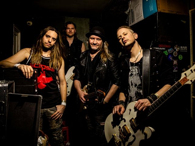 Bild von PRETTY MAIDS, ECLIPSE, AXXIS