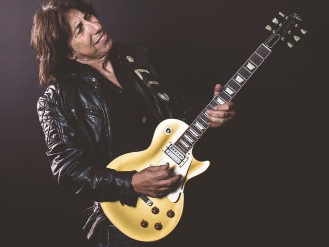 Bild von SIGGI SCHWARZ & BAND – THE MUSIC OF SANTANA