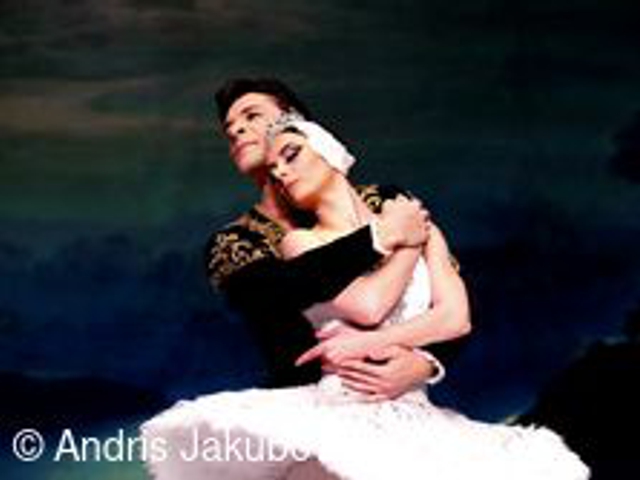 Bild von Schwanensee - UNITED CLASSIC BALLET